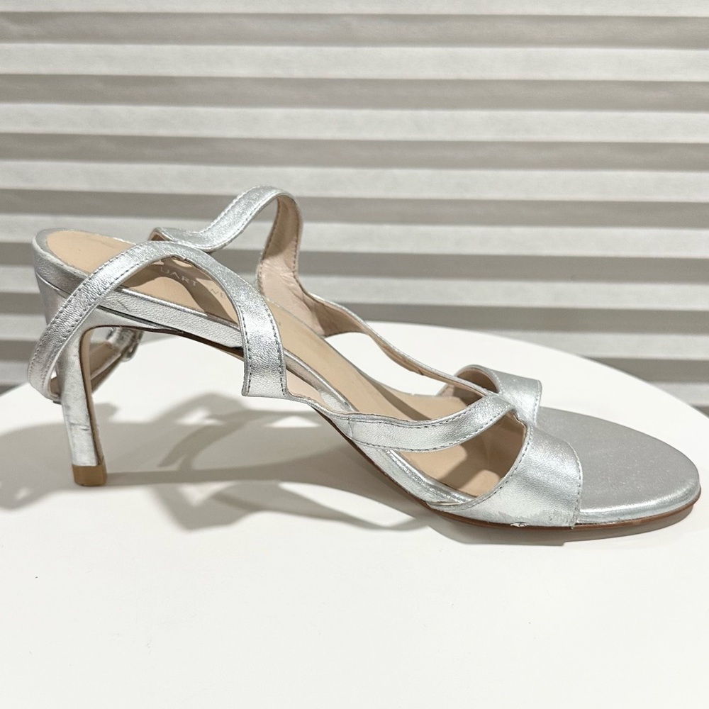 🌹STUART WEITZMAN🌹 Mariposa Silver Leather Sandals Size: 5 - Picture 4 of 16